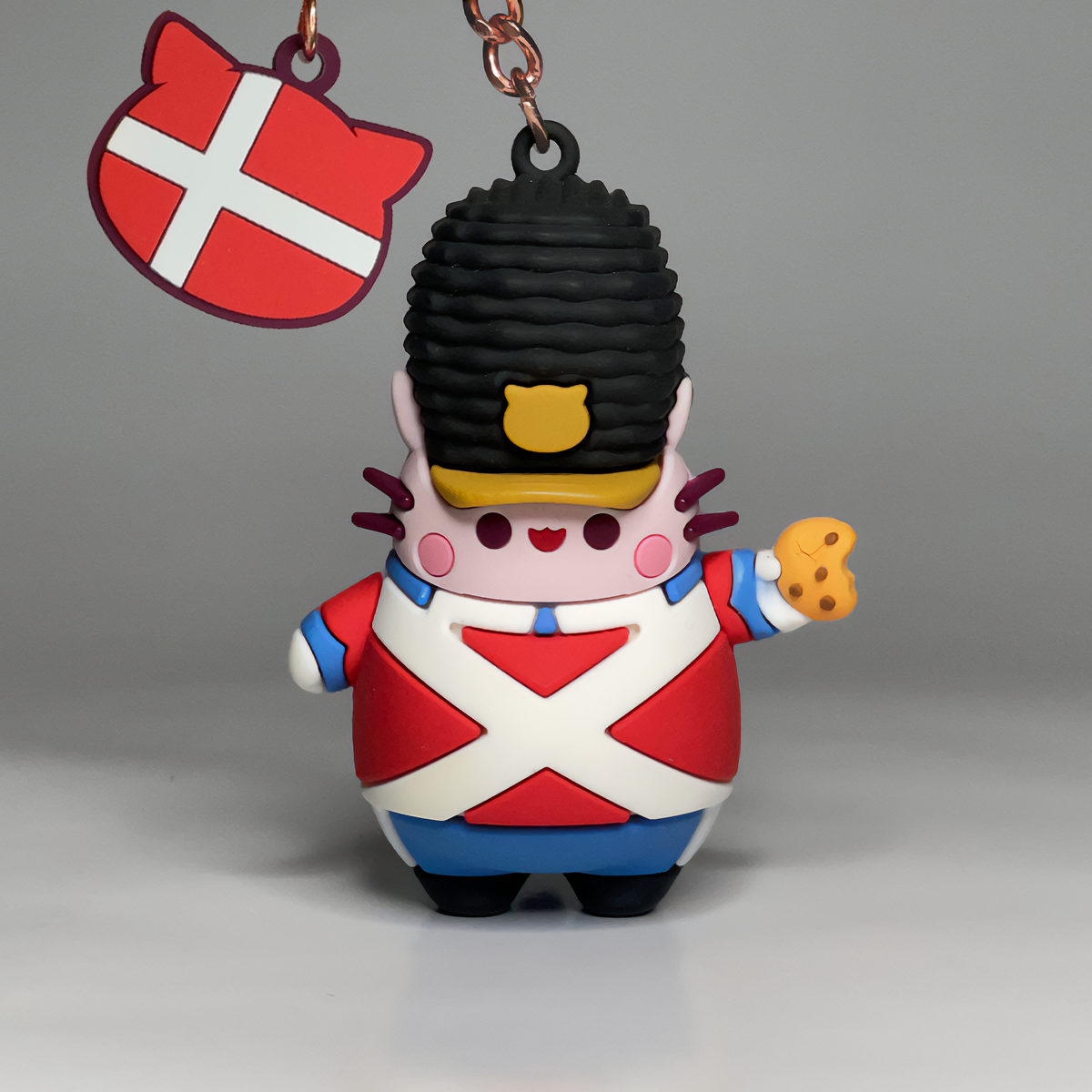Key Chain Pembe Royal Guard